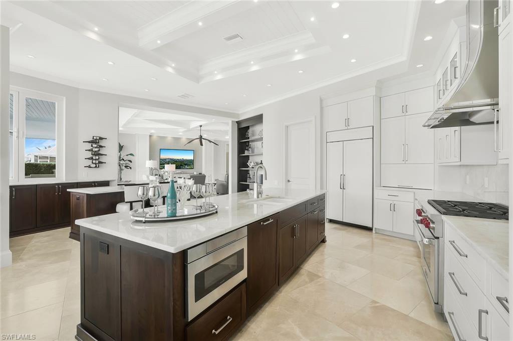 689 Pelican CT