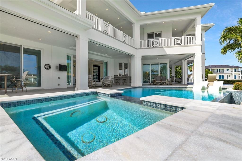 689 Pelican CT