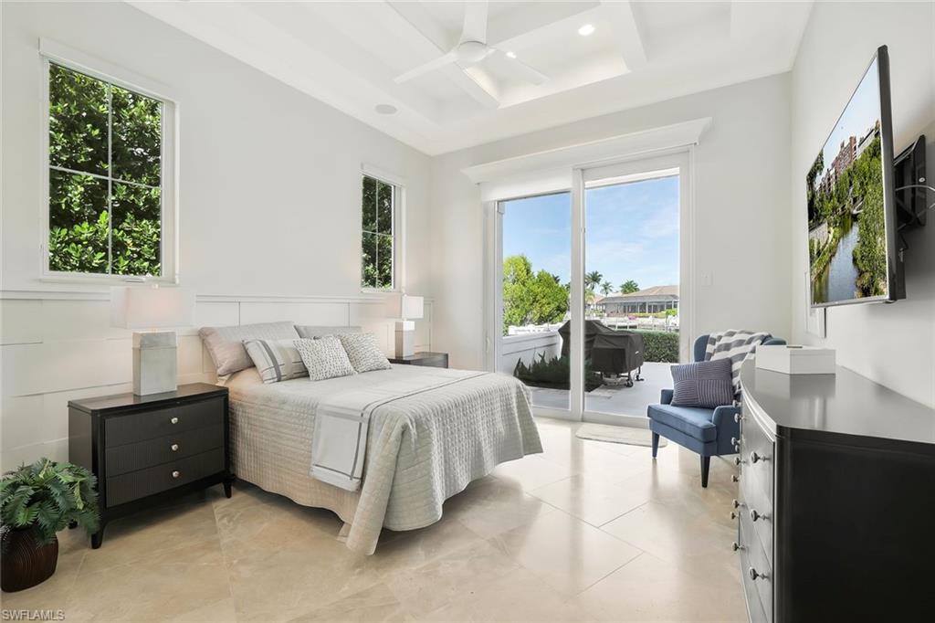 689 Pelican CT