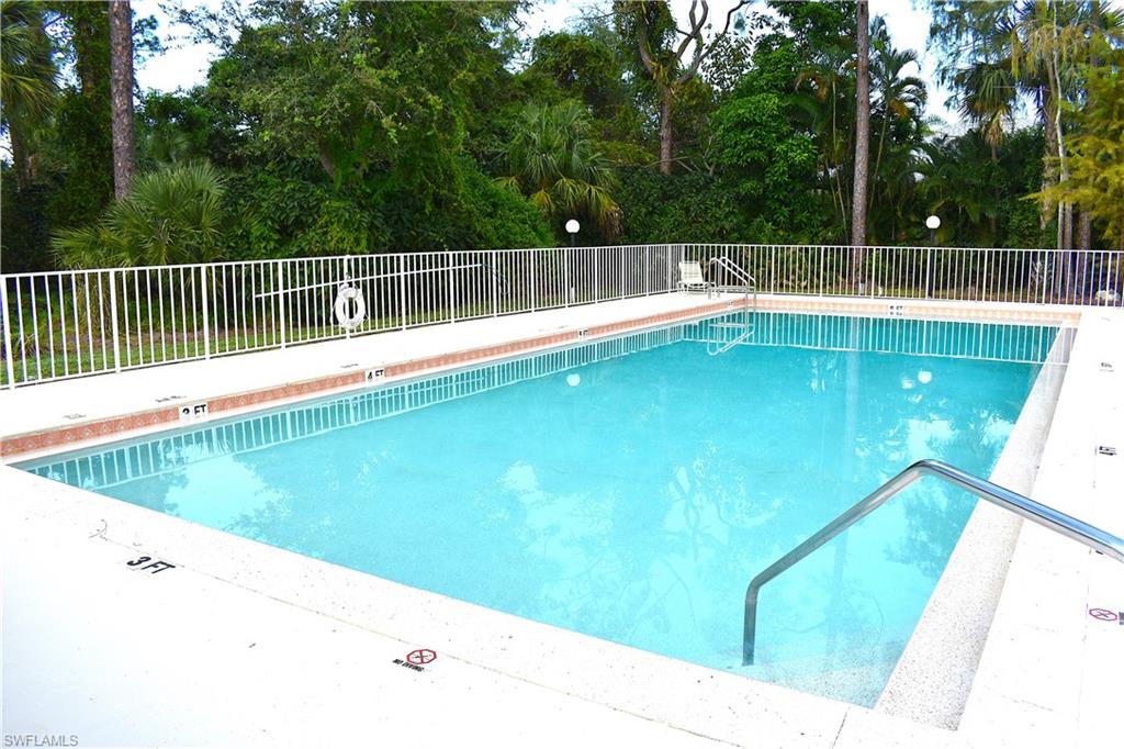 354 Dover PL # 104 Unit: D-104