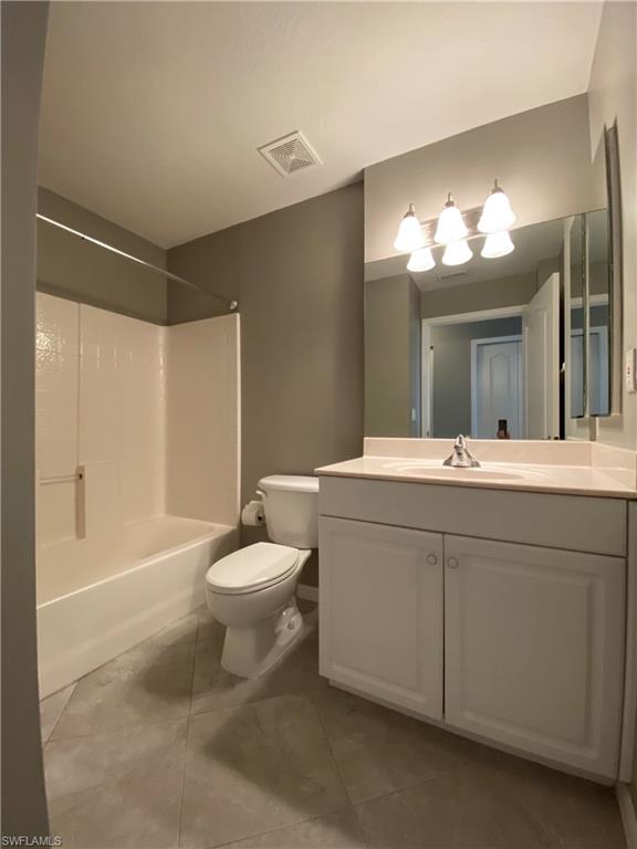 354 Dover PL # 104 Unit: D-104