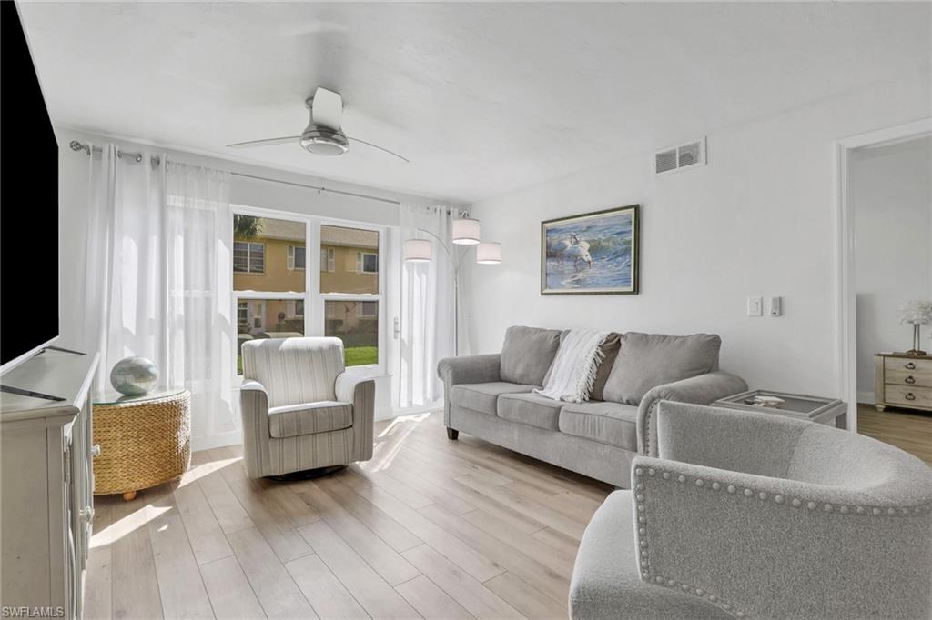 4001 Ice Castle WAY # 3605