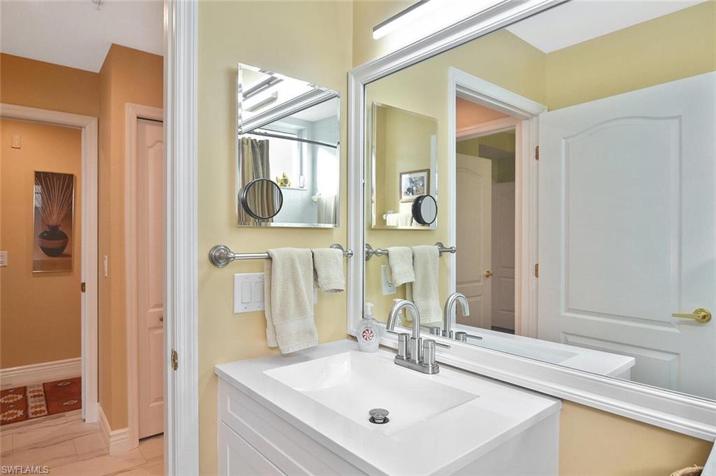 3860 SAWGRASS WAY # 2611