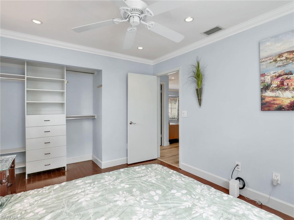 3523 Santiago WAY