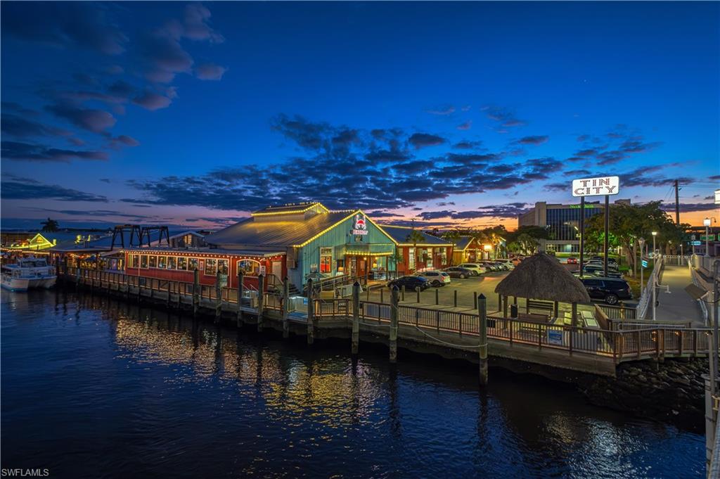 560 9th AVE S
