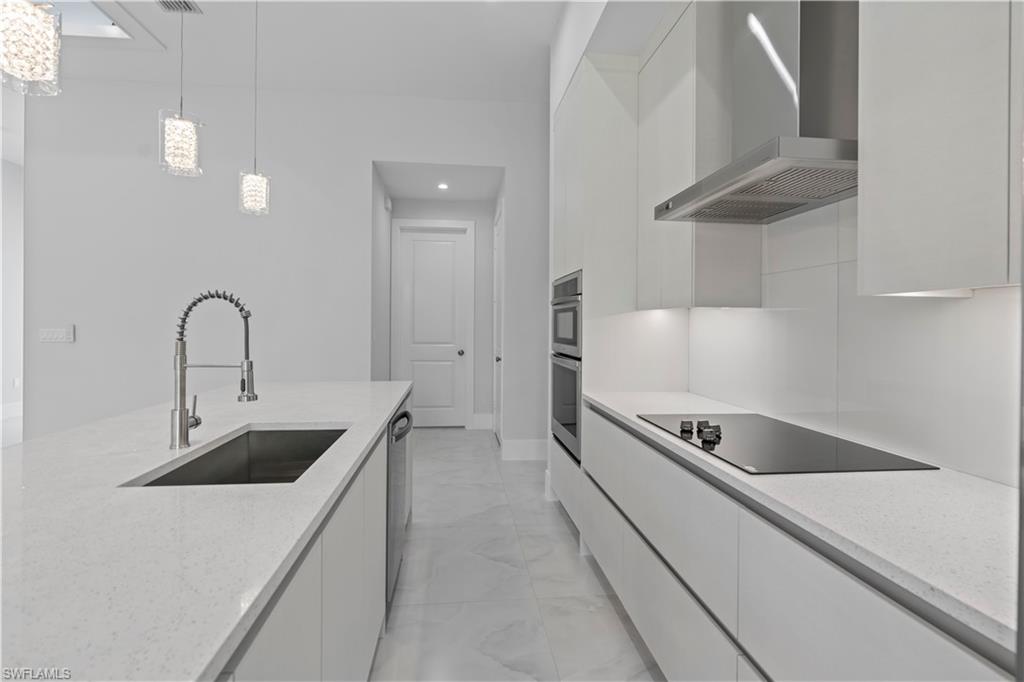 1745 Everglades BLVD S