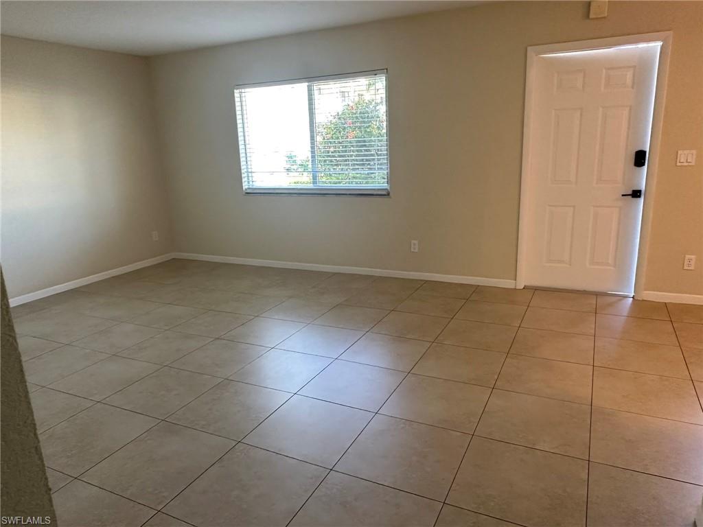 4621 Bayshore DR # Q6