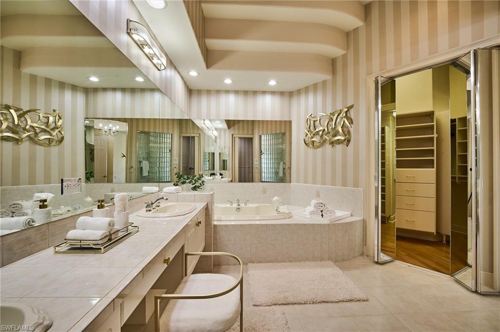 3211 Lancaster DR # 3