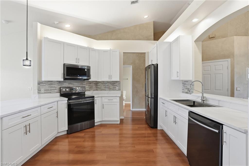 5944 Sand Wedge LN # 1106