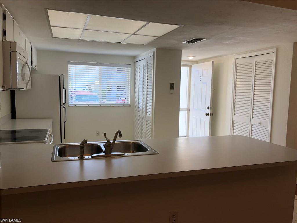 2385 Trace CIR W 3
