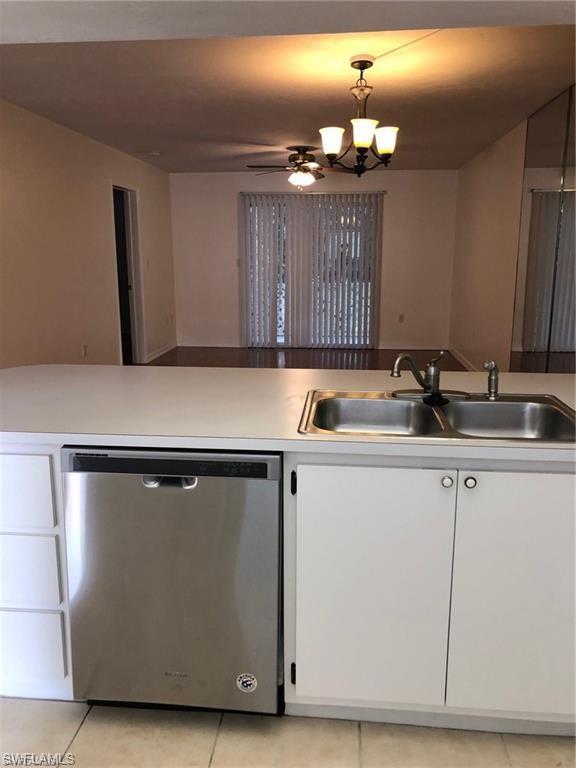 2385 Trace CIR W 3