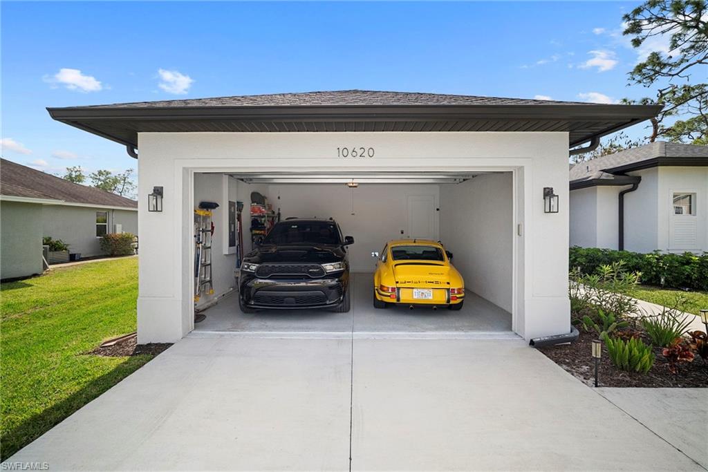 10620 Ankeny LN
