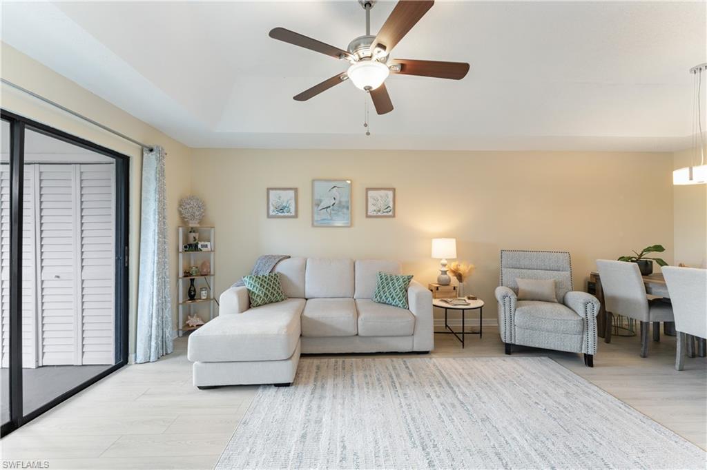 809 Augusta BLVD 809-6