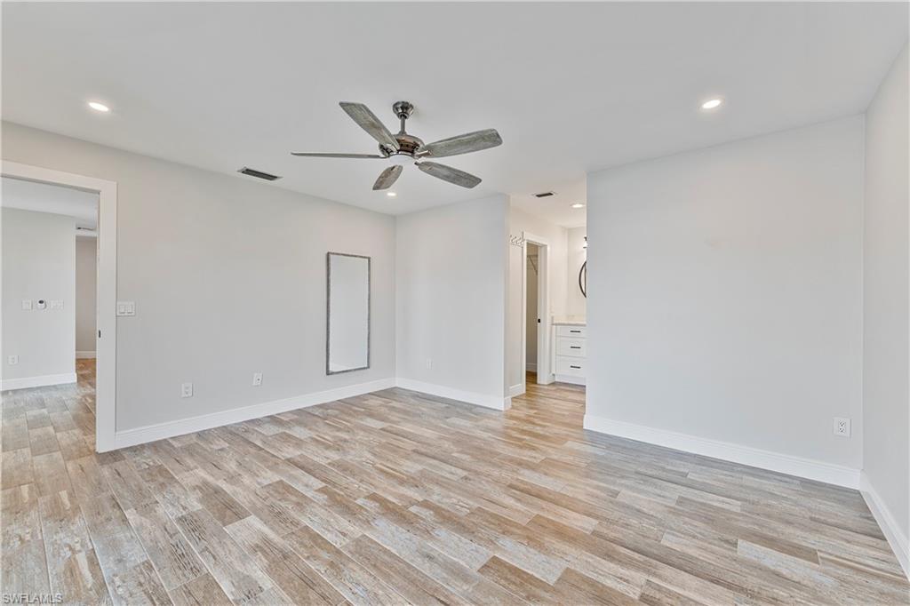 1230 Swan CT