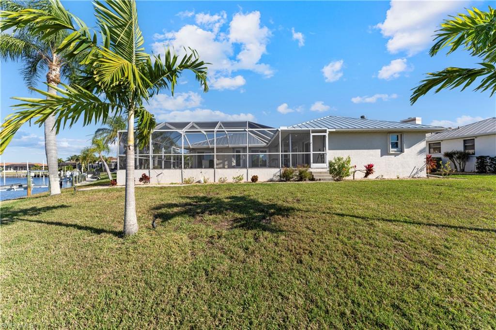 1230 Swan CT