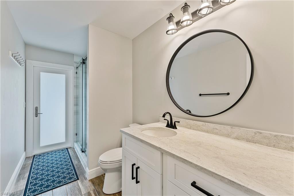 1230 Swan CT