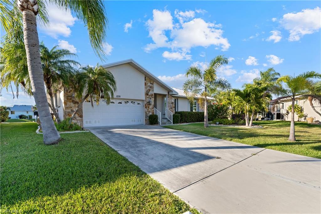 1230 Swan CT