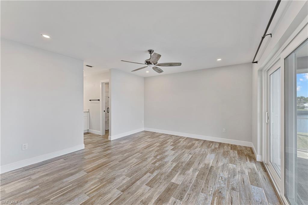 1230 Swan CT