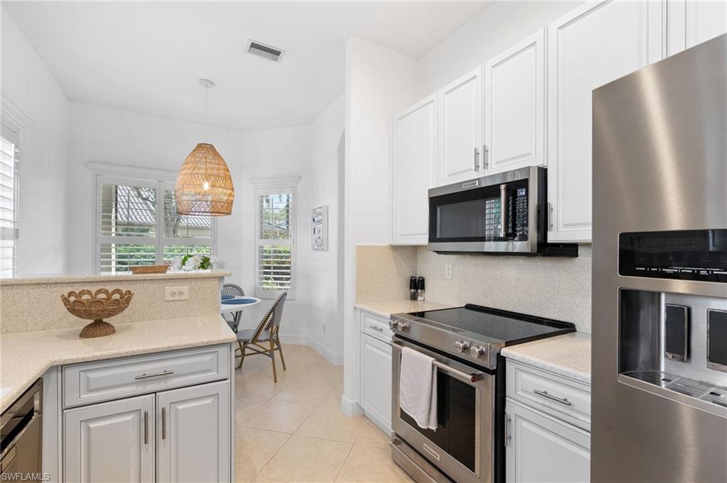 845 Vistana CIR 18