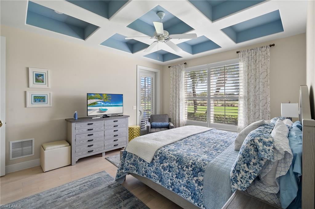 584 Avellino Isles CIR 101
