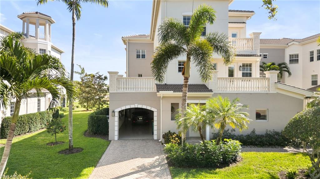 584 Avellino Isles CIR 101