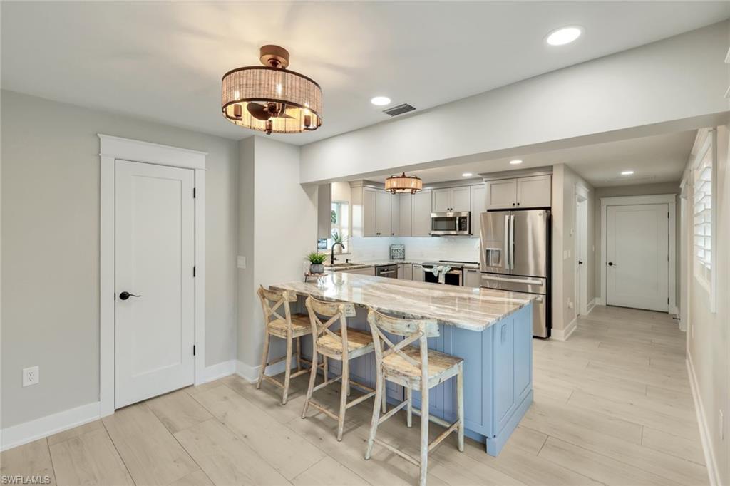 11861 Isle Of Palms DR