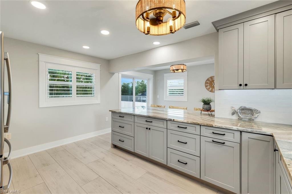 11861 Isle Of Palms DR