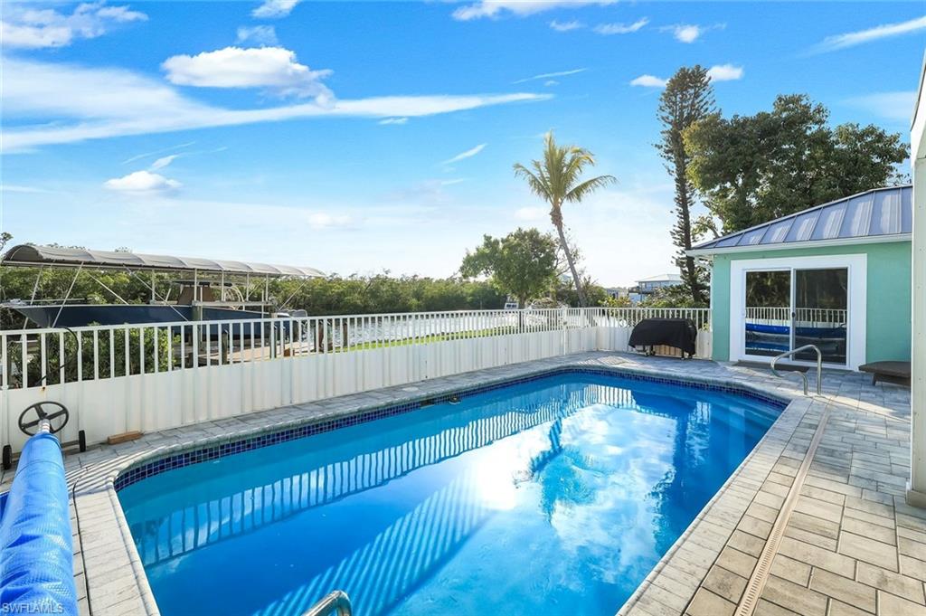 11861 Isle Of Palms DR