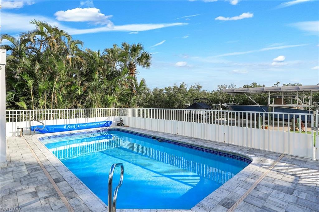 11861 Isle Of Palms DR