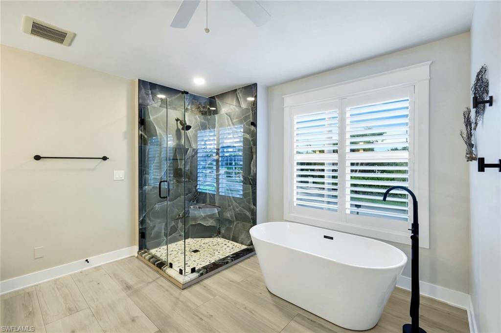 11861 Isle Of Palms DR