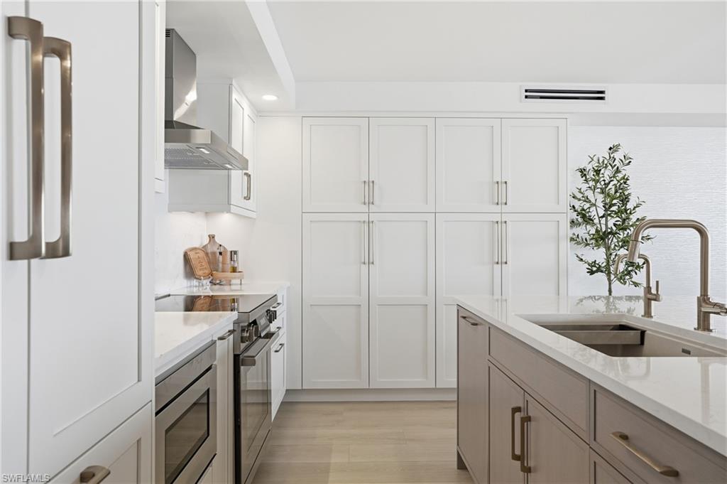 10851 Gulf Shore DR # 904