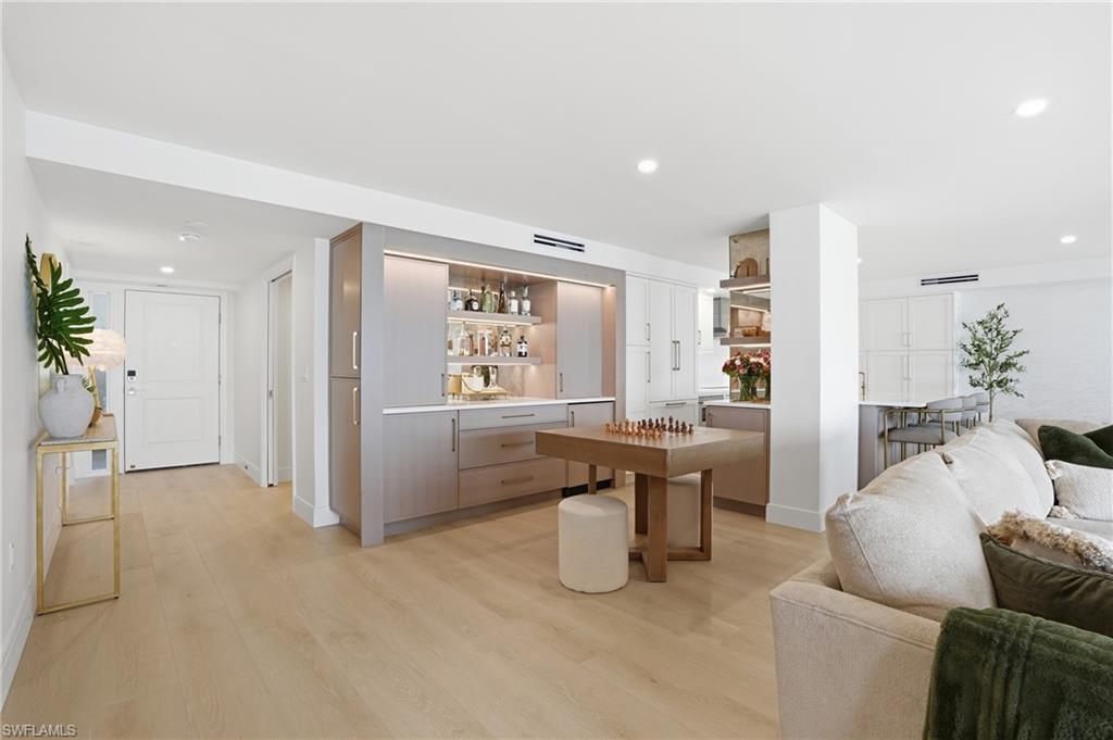 10851 Gulf Shore DR # 904