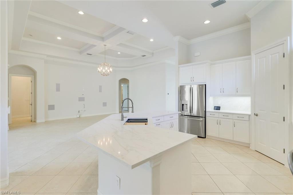 6419 VIVALDI CT