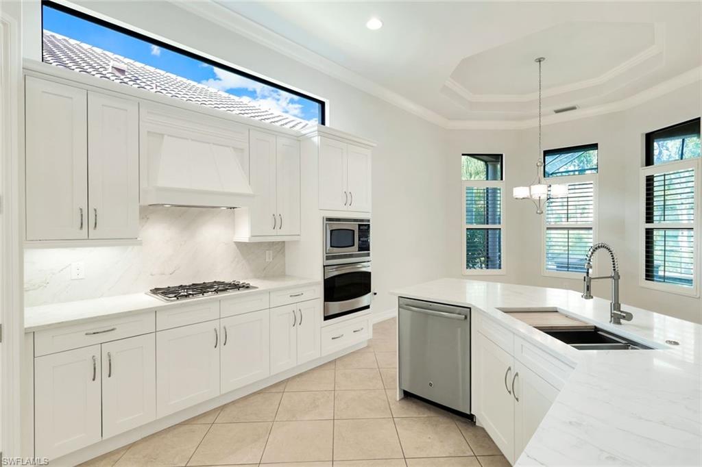 6419 VIVALDI CT