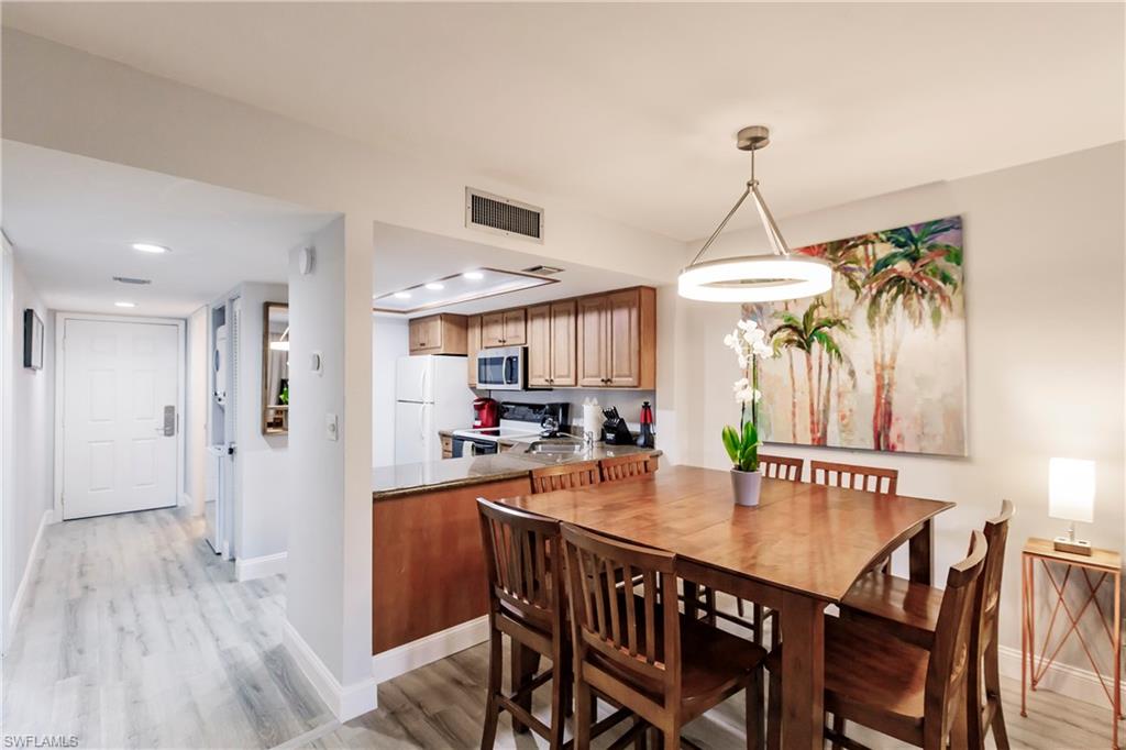 600 Neapolitan WAY # 101