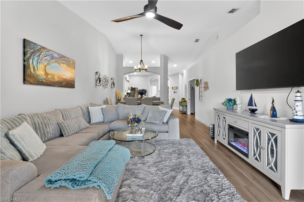 6175 Mandalay CIR 29
