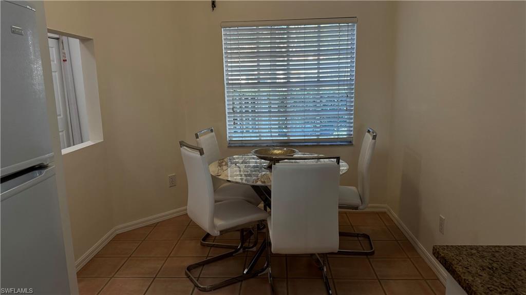 7518 Silver Trumpet LN Q102