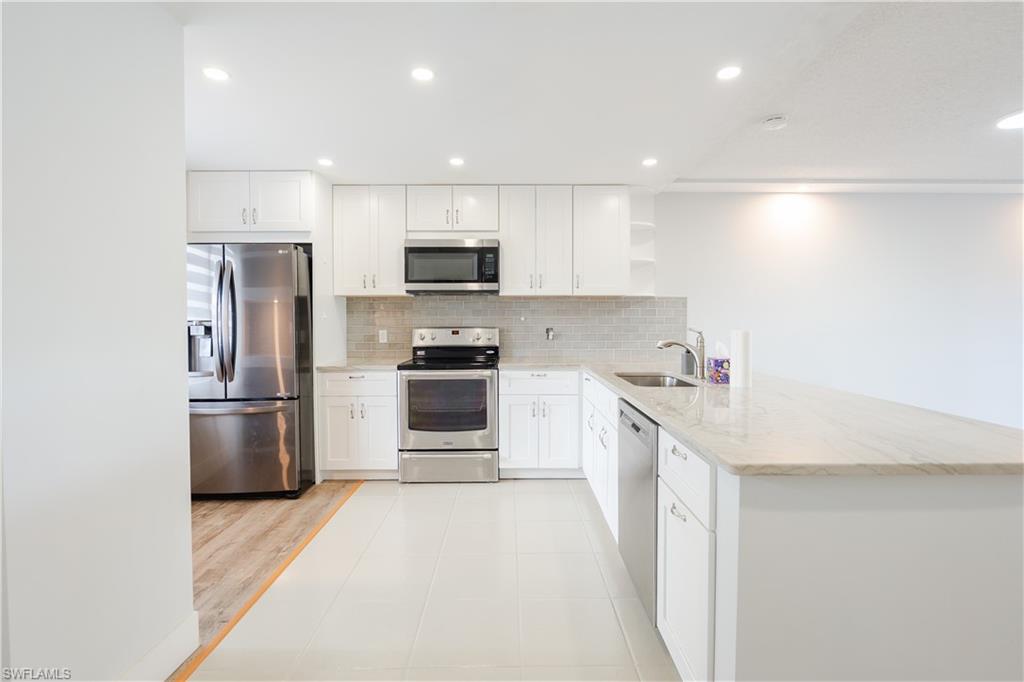 123 Palm DR 2865