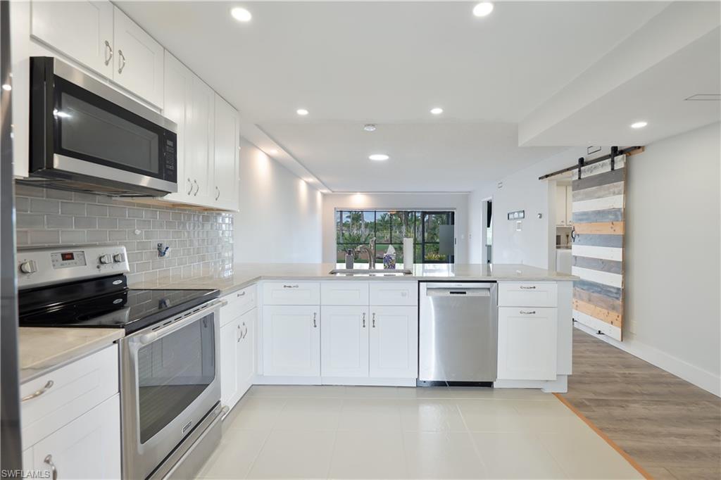 123 Palm DR 2865