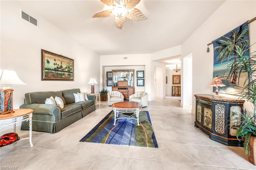 9242 Tesoro LN 101