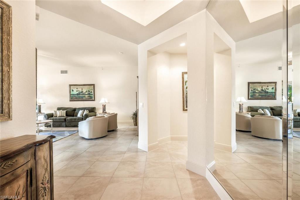 9242 Tesoro LN 101