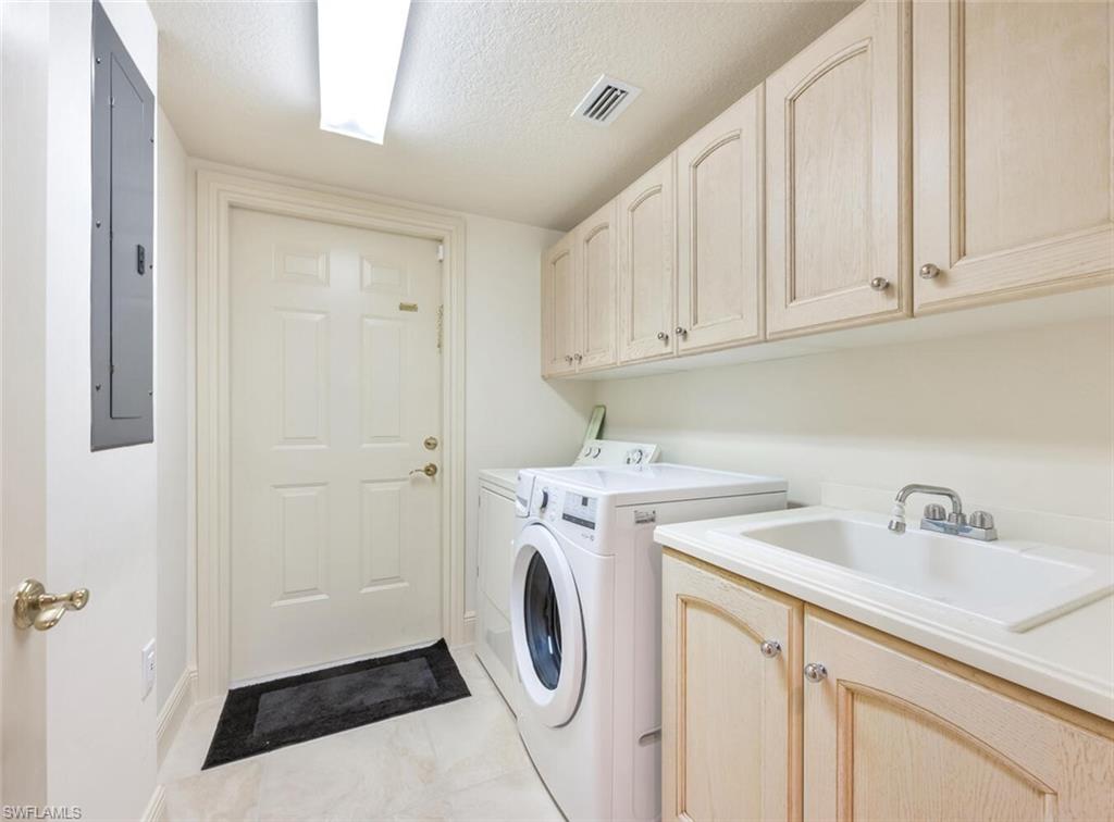 9242 Tesoro LN 101