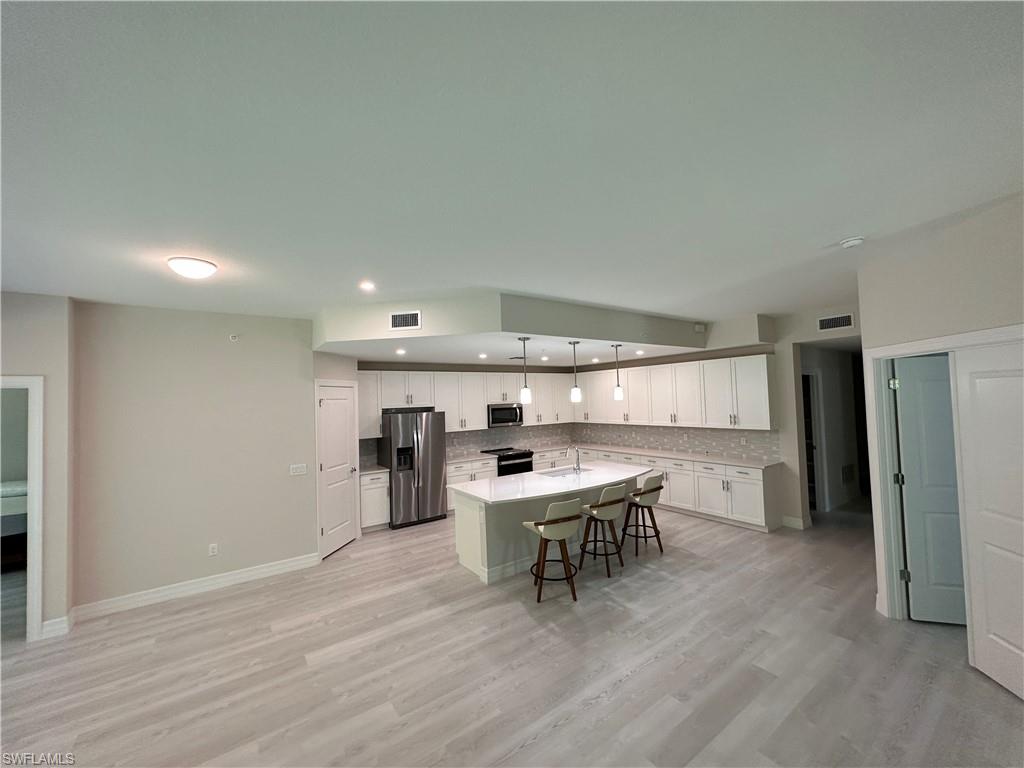 214 Indies DR E 101