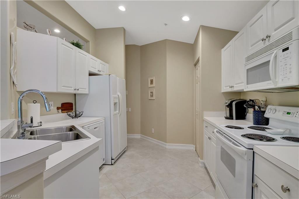 720 Tarpon Cove DR 201