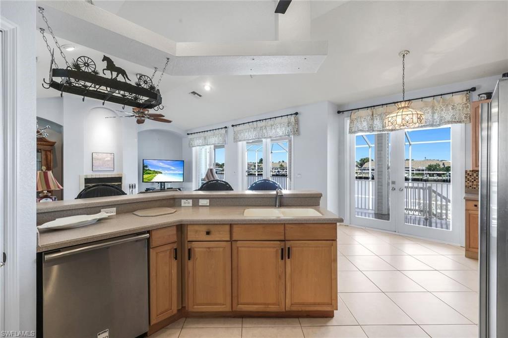 183 Sunset Cay