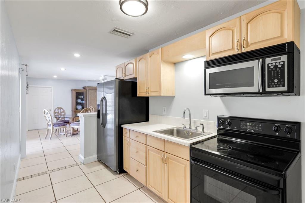 183 Sunset Cay
