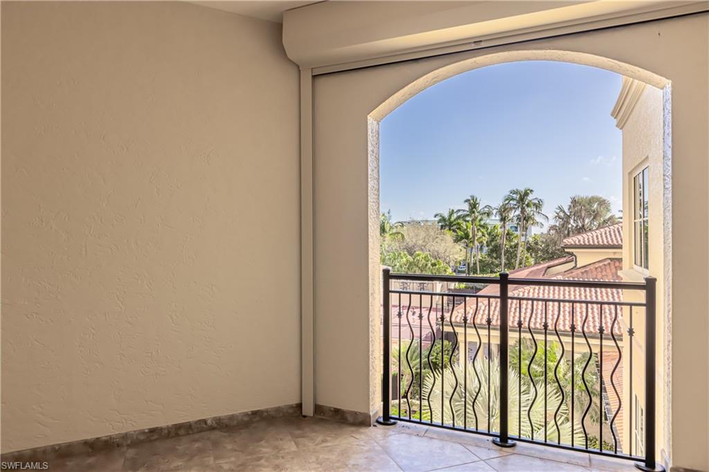 350 Collier BLVD 306