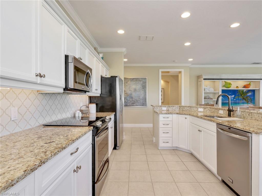 3250 Hamlet DR 2