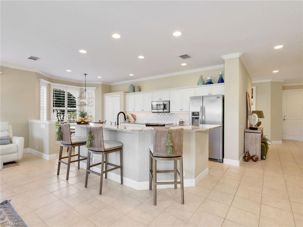3250 Hamlet DR 2