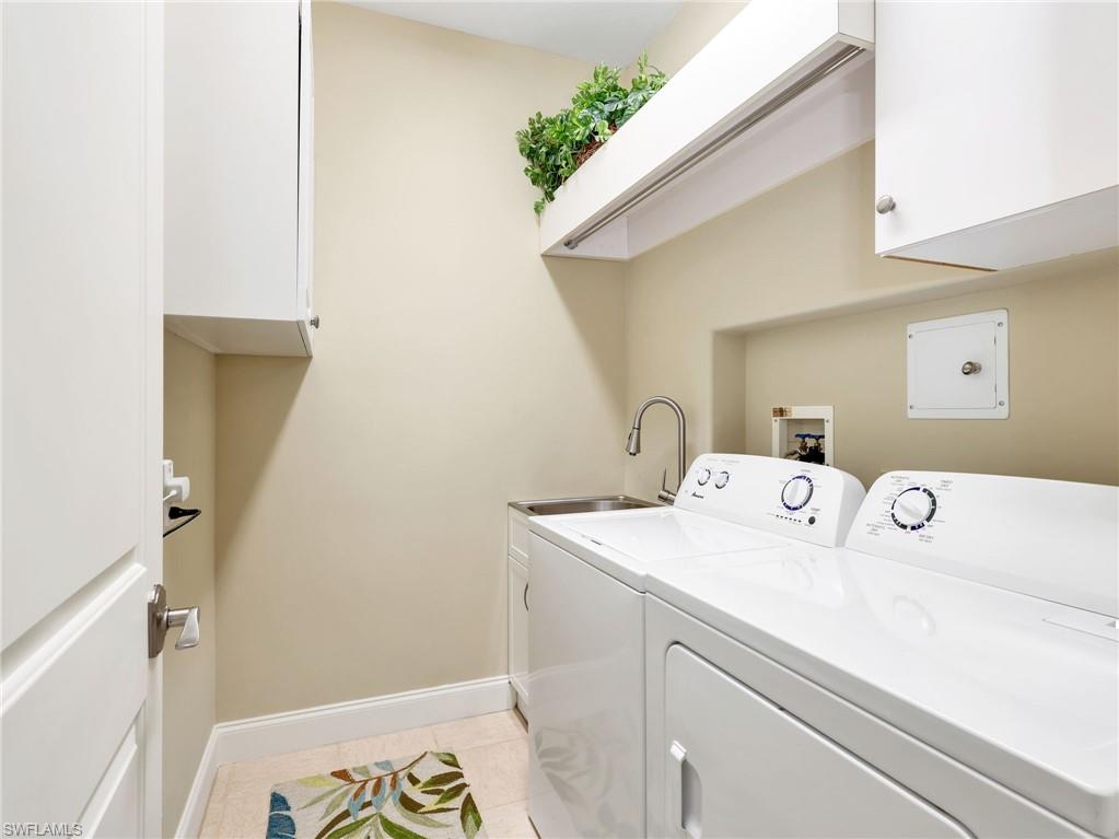 3250 Hamlet DR 2